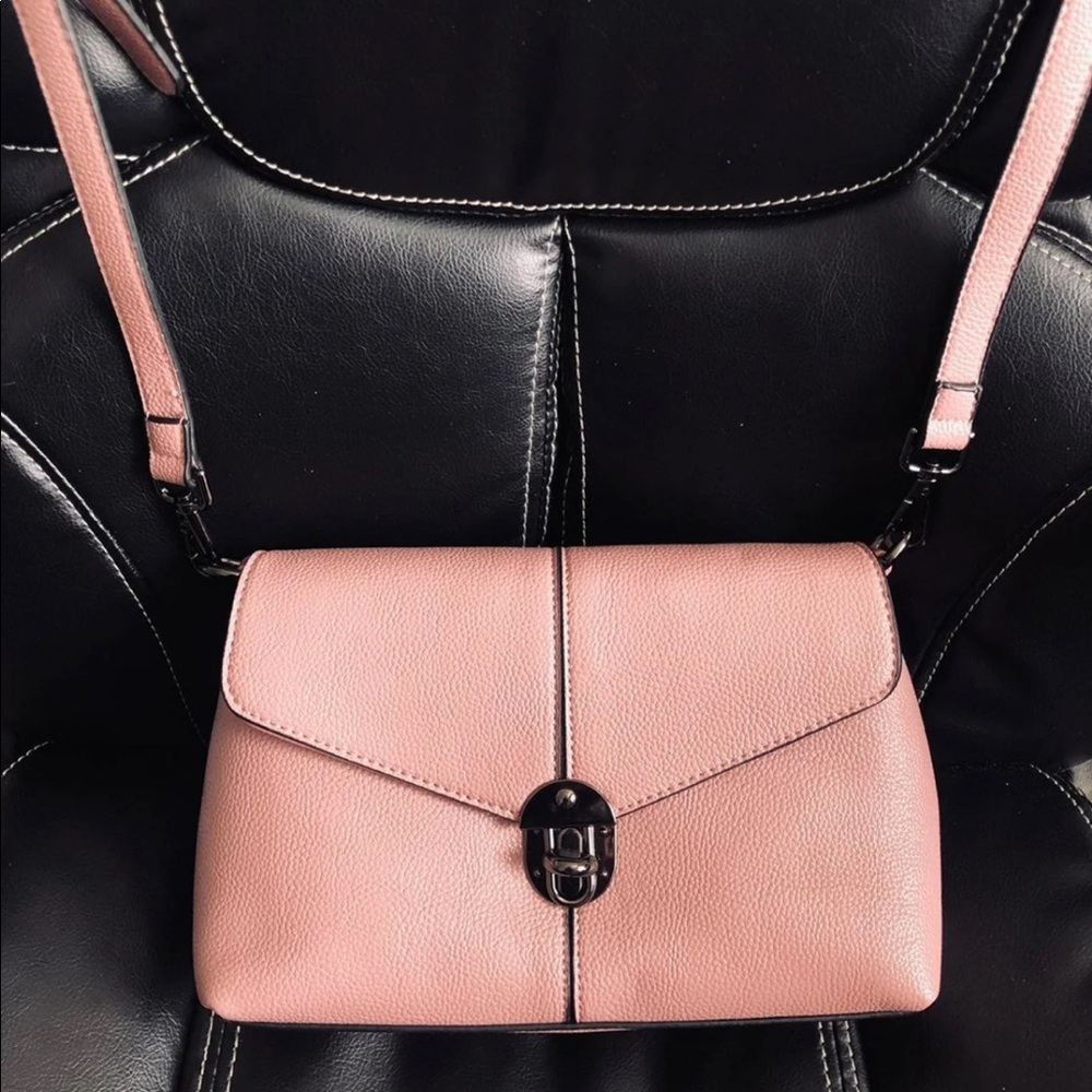 New no tag crossbody bag pink